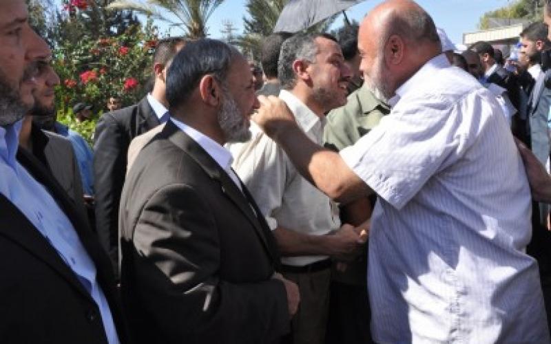 صور حصرية.. وفاء الأحرار لحظة بلحظة