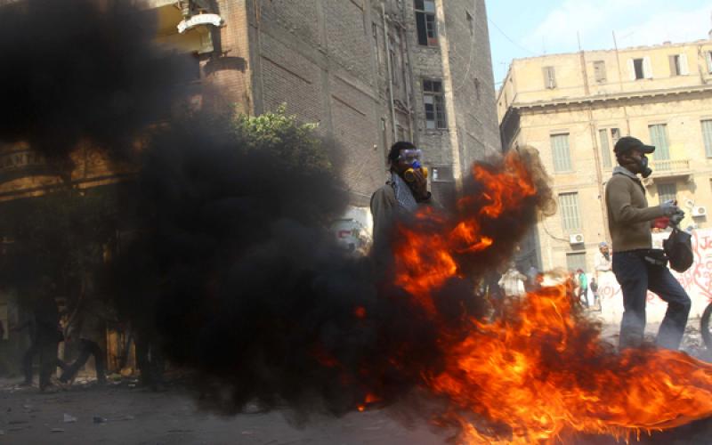 صور.. اشتباكات التحرير لا زالت مستمرة بعنف