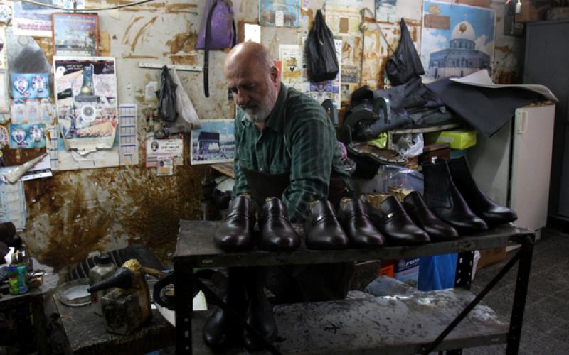 صور.. صناعة الأحذية في البلدة القديمة بنابلس