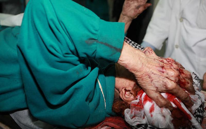صور.. دمار هائل وإصابات بالقصف الإسرائيلي