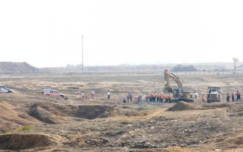 صور: البحث عن جثامين شهداء خانيونس