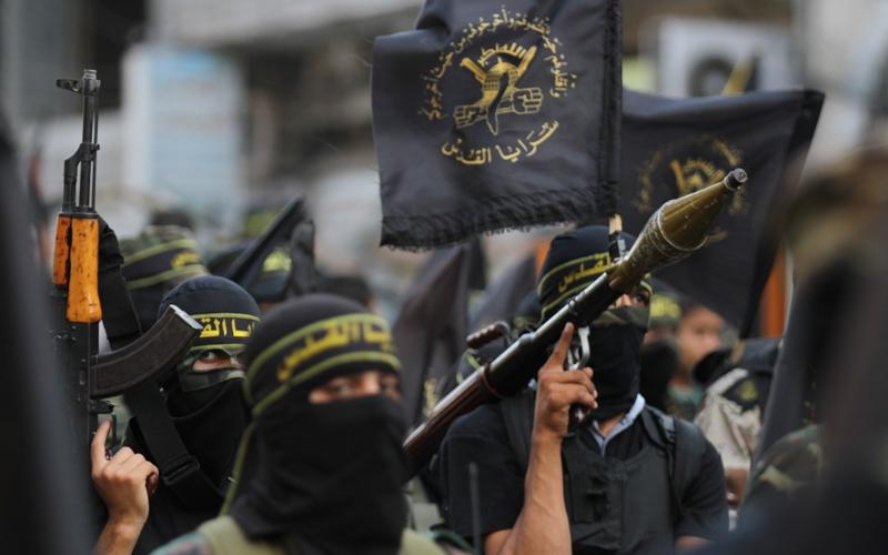بالصور: السرايا تتوعد الاحتلال بمعركة أشباح