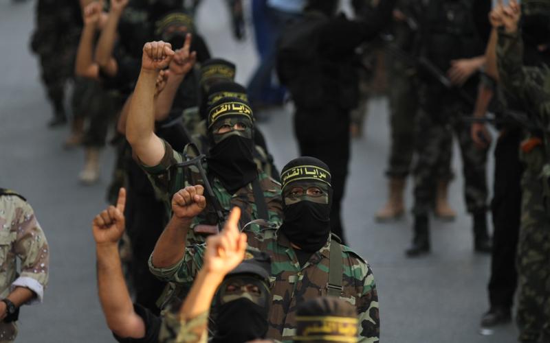 بالصور: السرايا تتوعد الاحتلال بمعركة أشباح