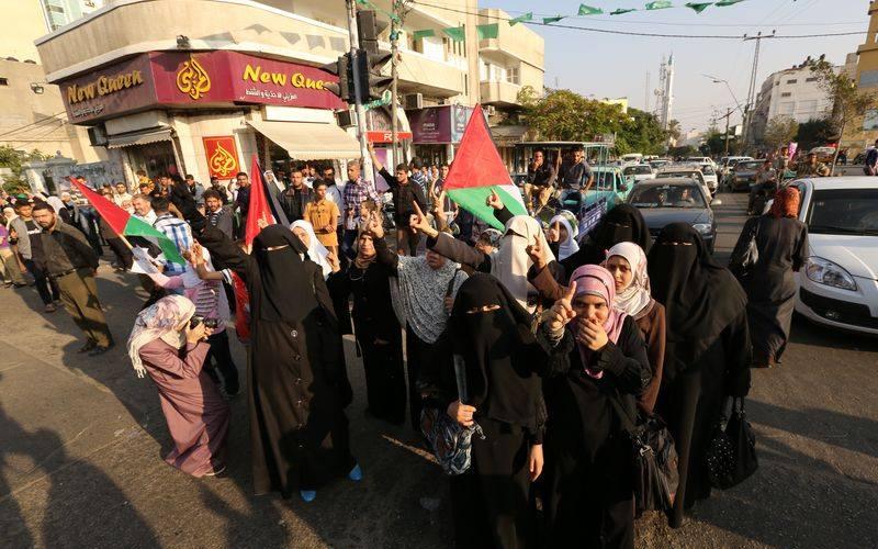 صور: الشعب يلتحم بمقاومته في مشهد تاريخي