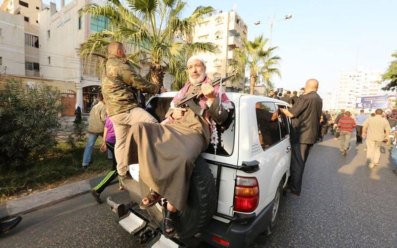 صور: الشعب يلتحم بمقاومته في مشهد تاريخي