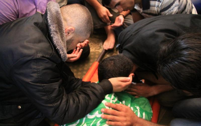 بالصور: تشييع جثمان القسامي "السيقلي"