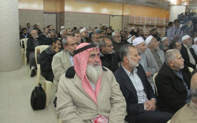 صور: حماس تكرم ذوي شهداء "السجيل"بجباليا‎