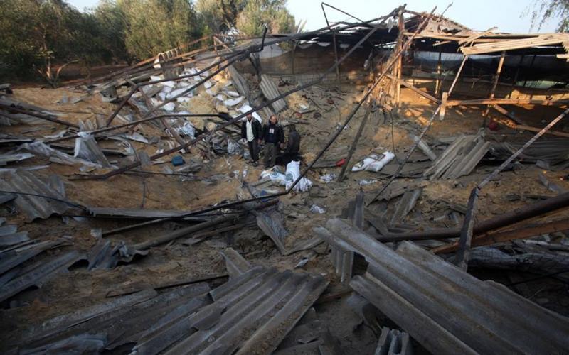 صور: آثار الغارات الإسرائيلية على القطاع