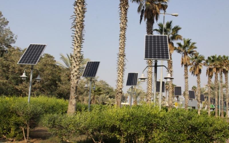 صور:طاقة الشمس بغزة..تحدٍ لأزمة الوقود والكهرباء