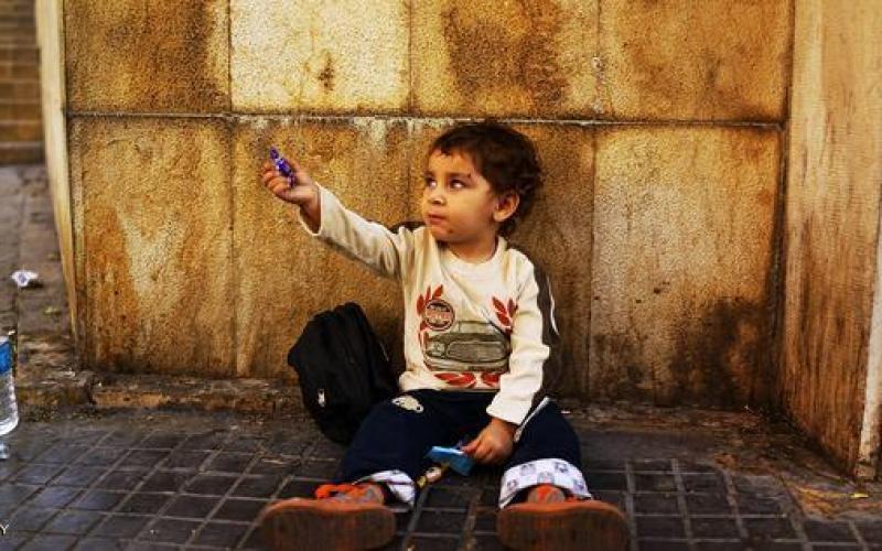صور: شقاء أطفال في يوم الطفل العالمي