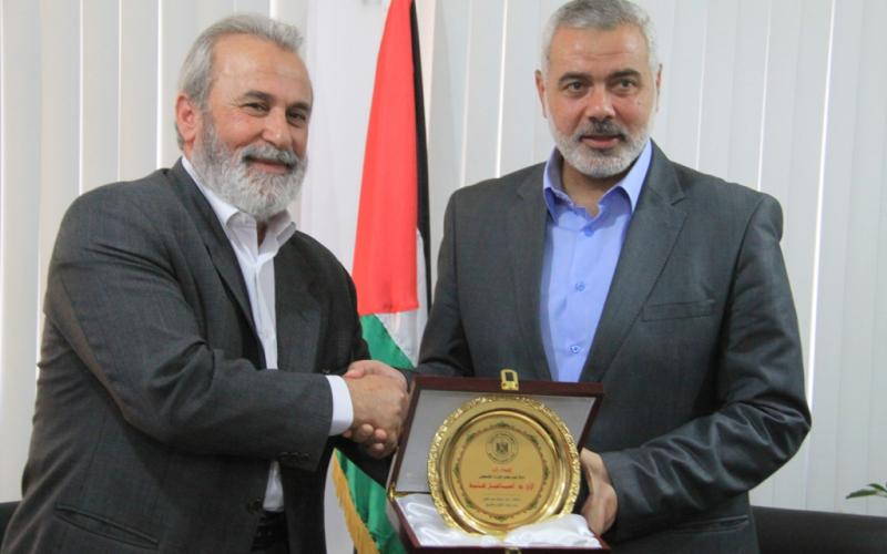 صور: هنية يزور ديوان الفتوى والتشريع بغزة