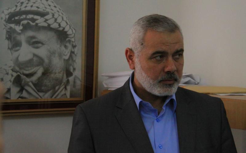 صور: هنية يزور ديوان الفتوى والتشريع بغزة