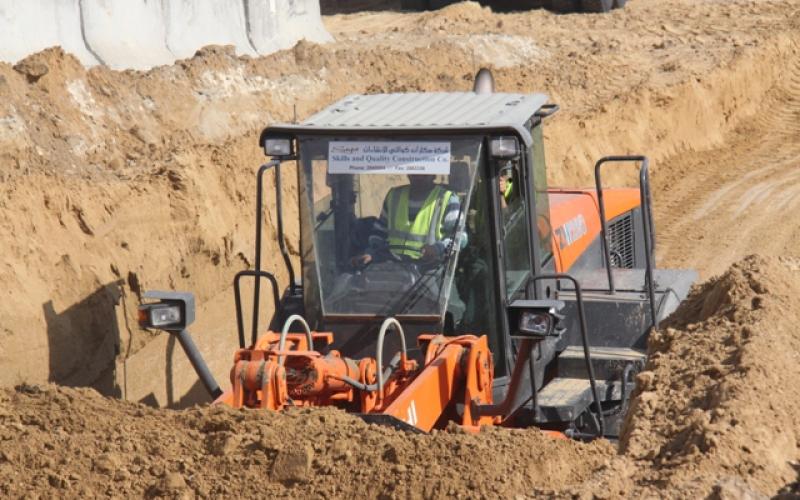 بالصور: مشروع لاستغلال الأمطار المتجمعة بغزة