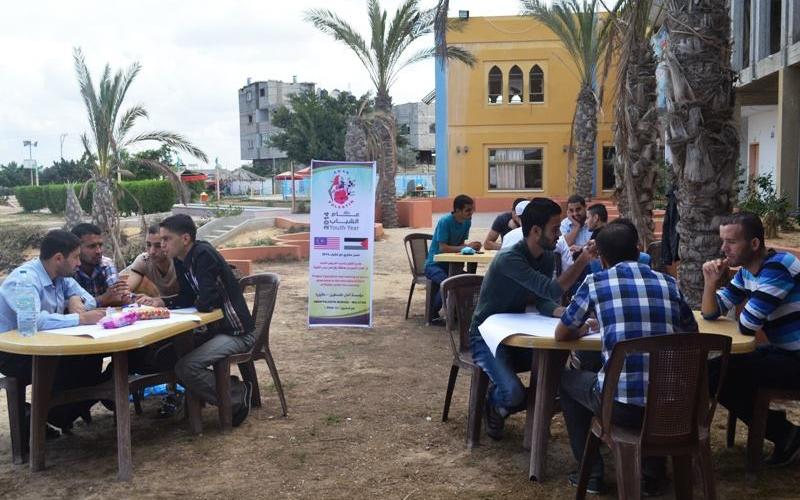 بالصور: التربوي بفح ينظم ورشة عمل حول المبادرات الشبابية