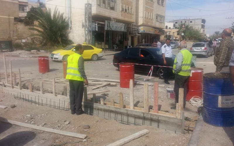 الأشغال العامة تباشر بصيانة الطرق بطوباس