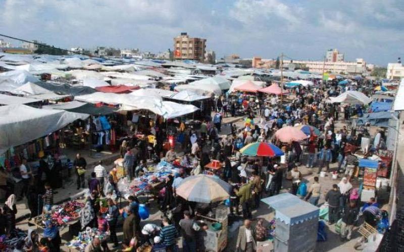 صور: سوق النصيرات الشعبي وسط القطاع