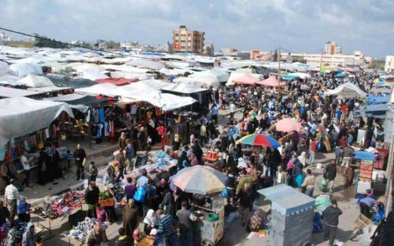 صور: سوق النصيرات الشعبي وسط القطاع