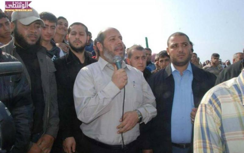 صور: قيادة حماس تشارك في تشييع "طه"