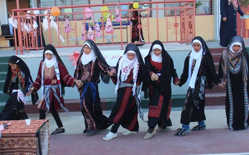 مدرسة الفردوس في رفح تحتفل بيوم الطفل العالمي