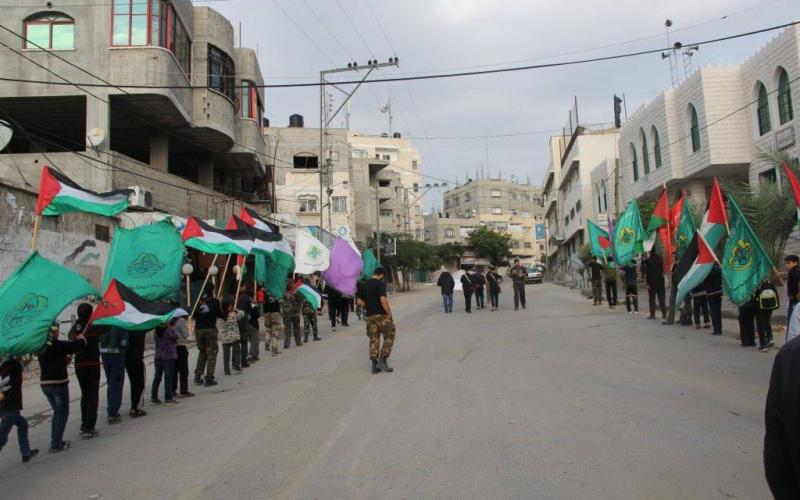 بالصور: كشافة ديرالبلح تنظم مسيراً كشفياً لنصرة "الاقصى"