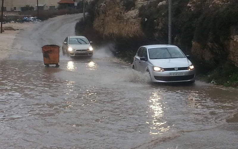 صور: الأمطار تكشف عورة رام الله