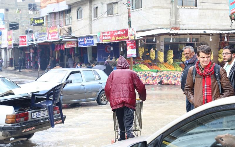 صور: هطول كميات كبيرة من الأمطار شمال القطاع