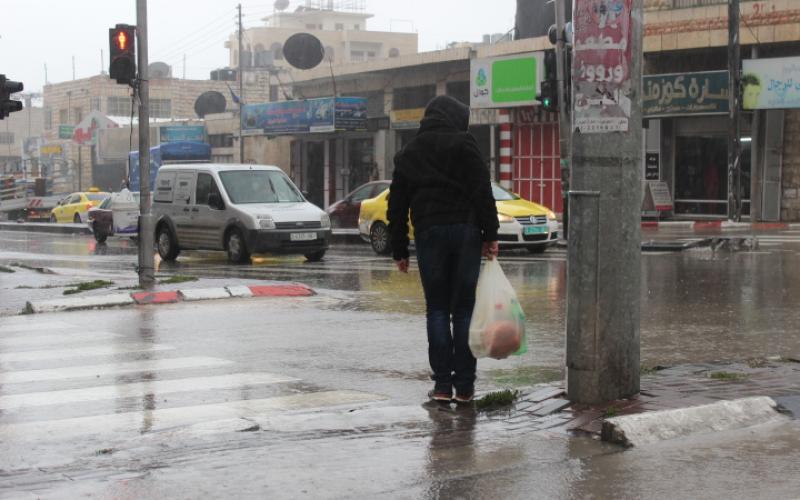 صور: أمطار الخير تهطل على الخليل