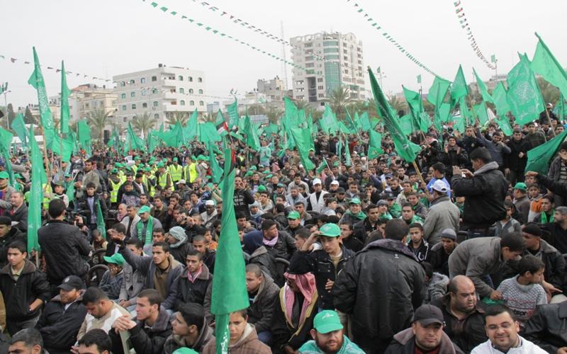 بالصور .. ما سر السبابة في مهرجان حماس ؟!