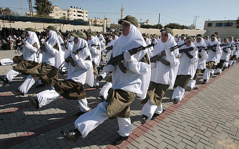 صور .. تخريج فوج من الشرطة النسائية بغزة