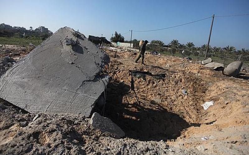 صور.. الاحتلال يقصف موقع تدريب للسرايا بغزة