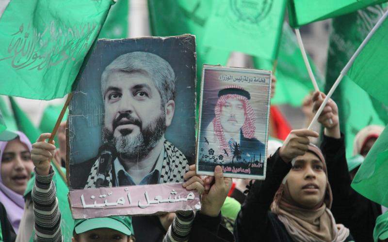 صور .. الكتيبة الخضراء تكتظ باكراً