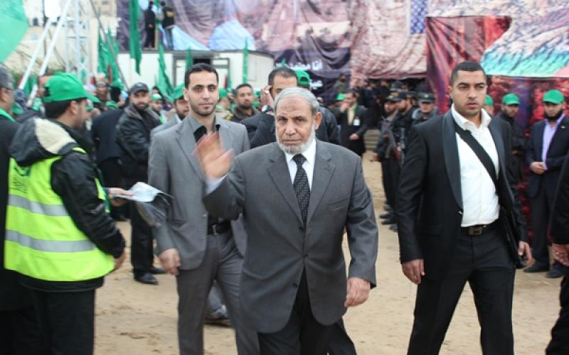 صور.. قيادة حماس تضيء مهرجان الإنطلاقة