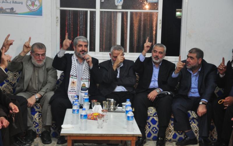 صور.. "مشعل" يزور عائلتي المبحوح والدحدوح
