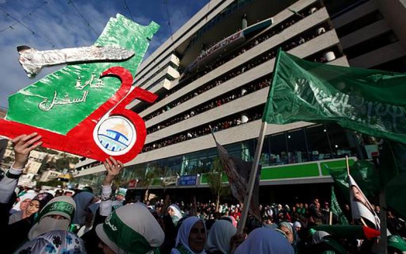بالصور.. نابلس خضراء بمهرجان انطلاقة حماس