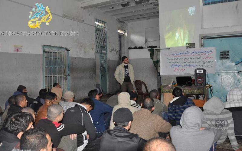 بالصور.. تنفيذ مشروعات شبابية تطوعية بغزة