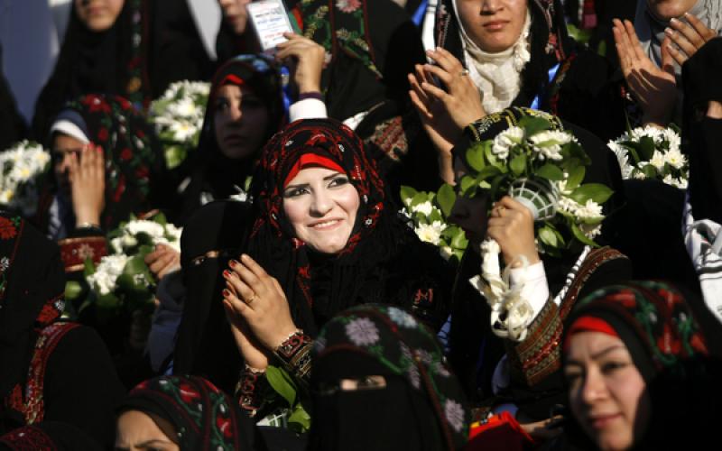 صور.. زفاف جماعي بمحافظة رفح جنوب القطاع