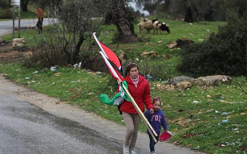 صور.. الاحتلال يقمع مسيرات الضفة