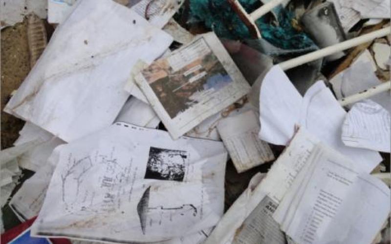 صور .. من مقر للقذافي إلى مطرح للقمامة