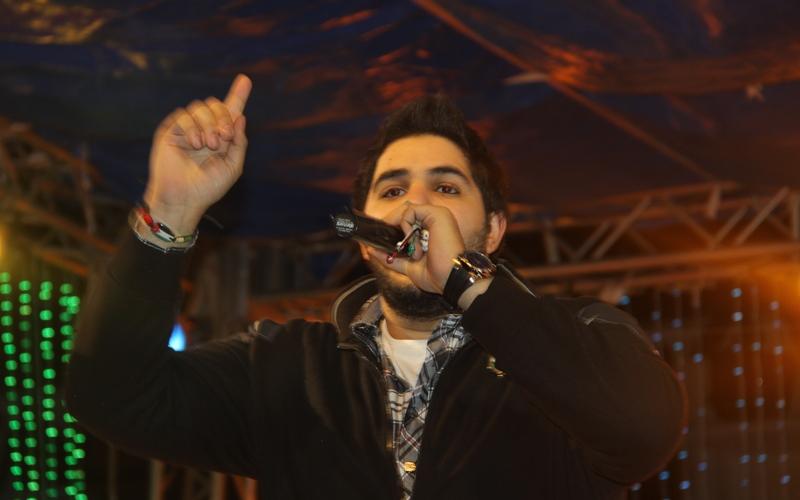 صور .. حفل طيور الجنة في إستاد خان يونس
