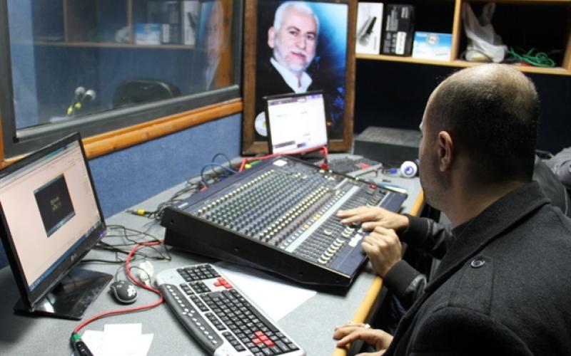 صور.. افتتاح إذاعة " الفلسطينية"  (98 FM)