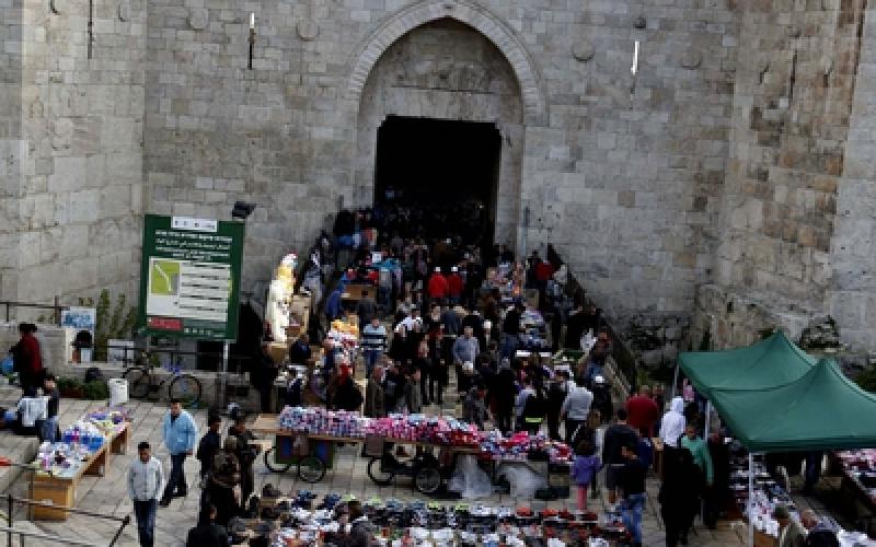صور.. الباعة والمحلات التجارية بالقدس المحتلة