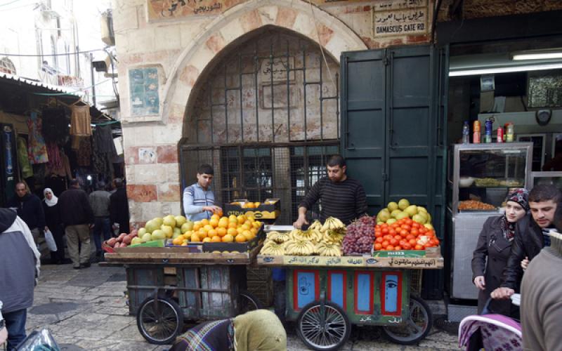 صور.. الباعة والمحلات التجارية بالقدس المحتلة