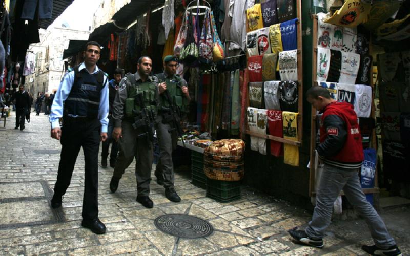 صور.. الباعة والمحلات التجارية بالقدس المحتلة