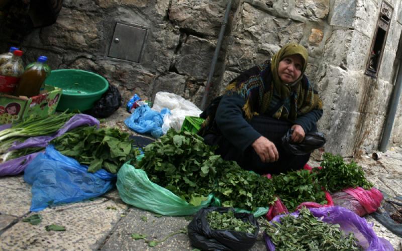 صور.. الباعة والمحلات التجارية بالقدس المحتلة