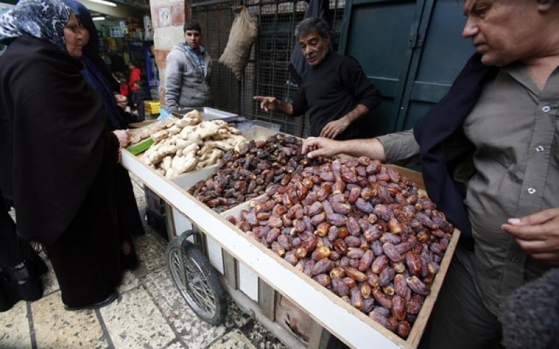 صور.. الباعة والمحلات التجارية بالقدس المحتلة