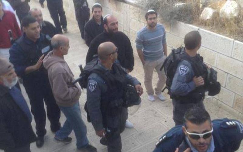 صور: مستوطنون يقتحمون الأقصى