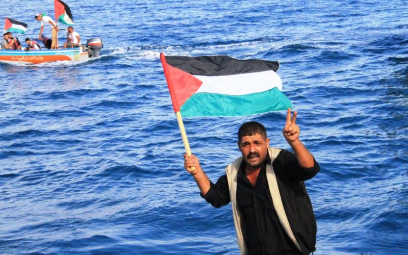 صور: قافلة كسر الحصار البحري