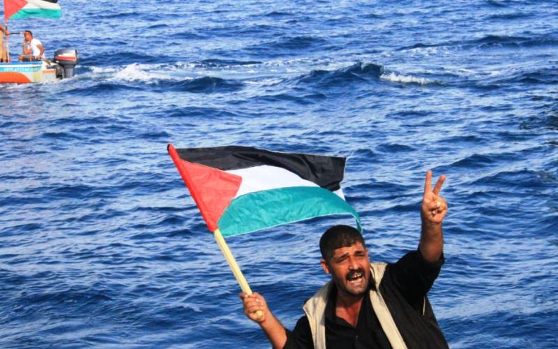 صور: قافلة كسر الحصار البحري