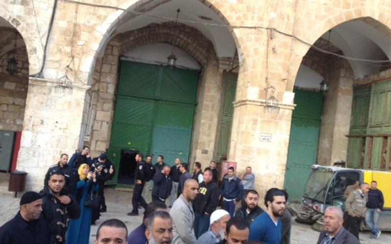بالصور: اعتقال صحفي وإبعاد مواطن بالقدس