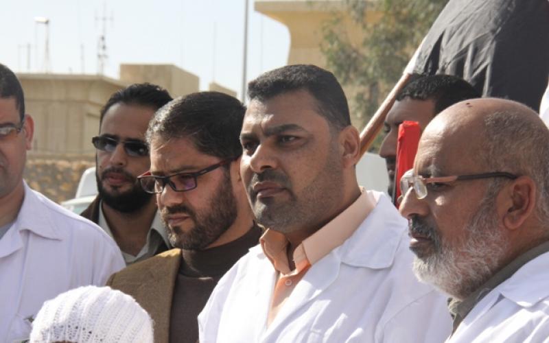 صور: الصحة تنظم وقفة احتجاجية بمعبر رفح